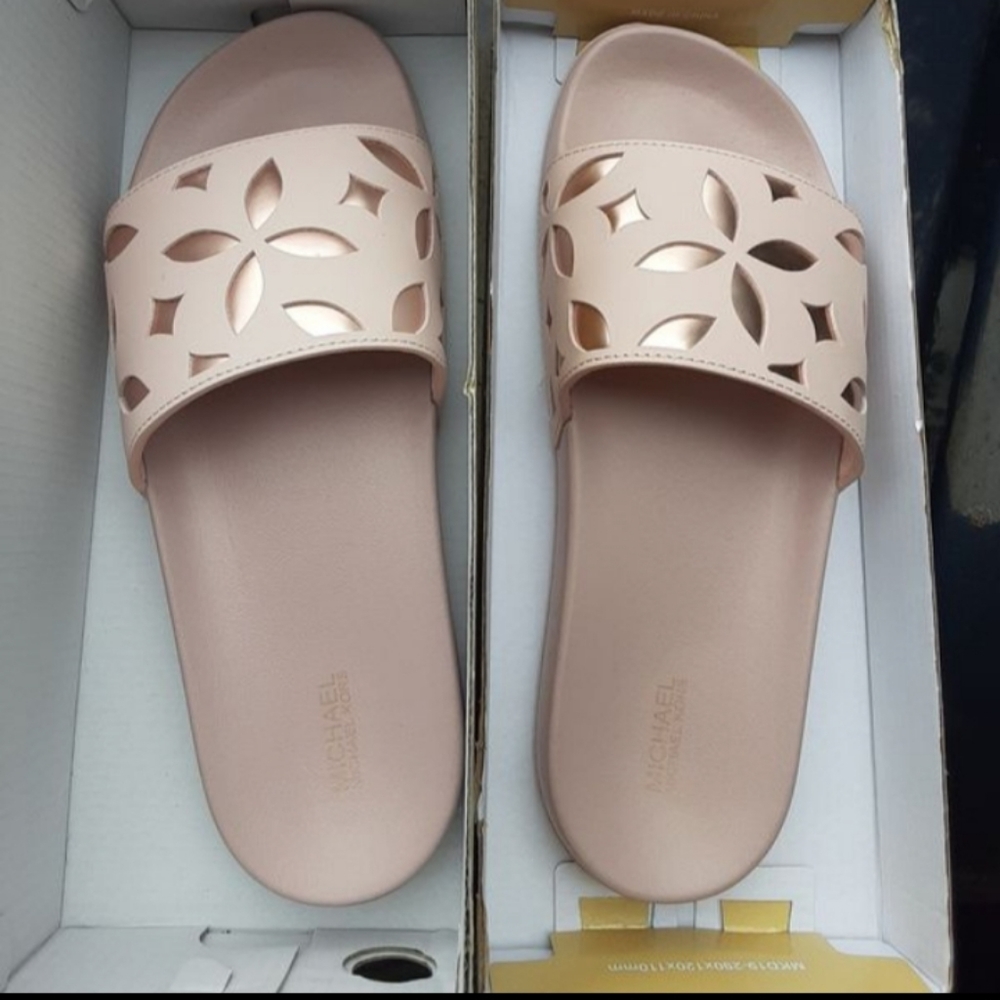 Michael Kors Slides